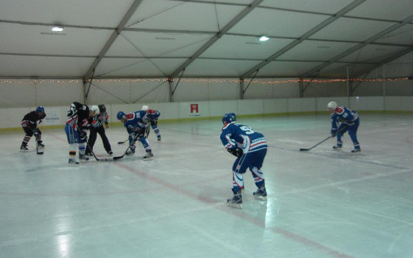 madkows - tarandos hockey match